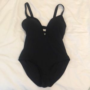 Black one piece swimsuit ☀️